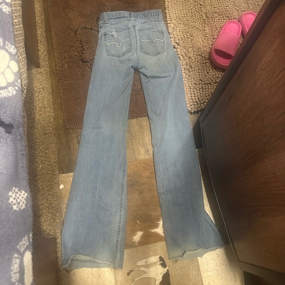 Kimes Ranch Olivia Mid-Wash Jeans - Picture 1 of 5
